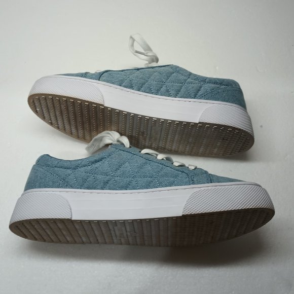 NINE WEST Women's Hola Sneakers Light Denim Blue Quilted Size 8.5 - Picture 9 of 11